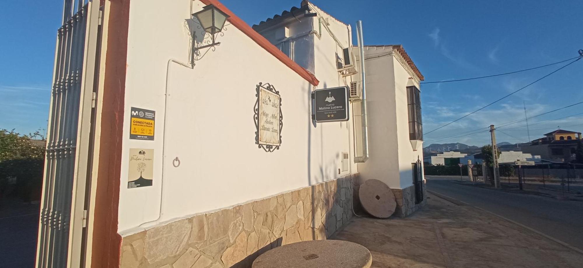 Molino De Lucero, Casa Rural Teba Exterior photo